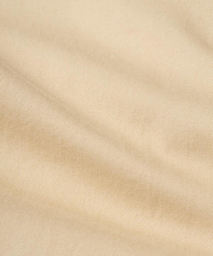 Pamila Bukser, Pale Khaki