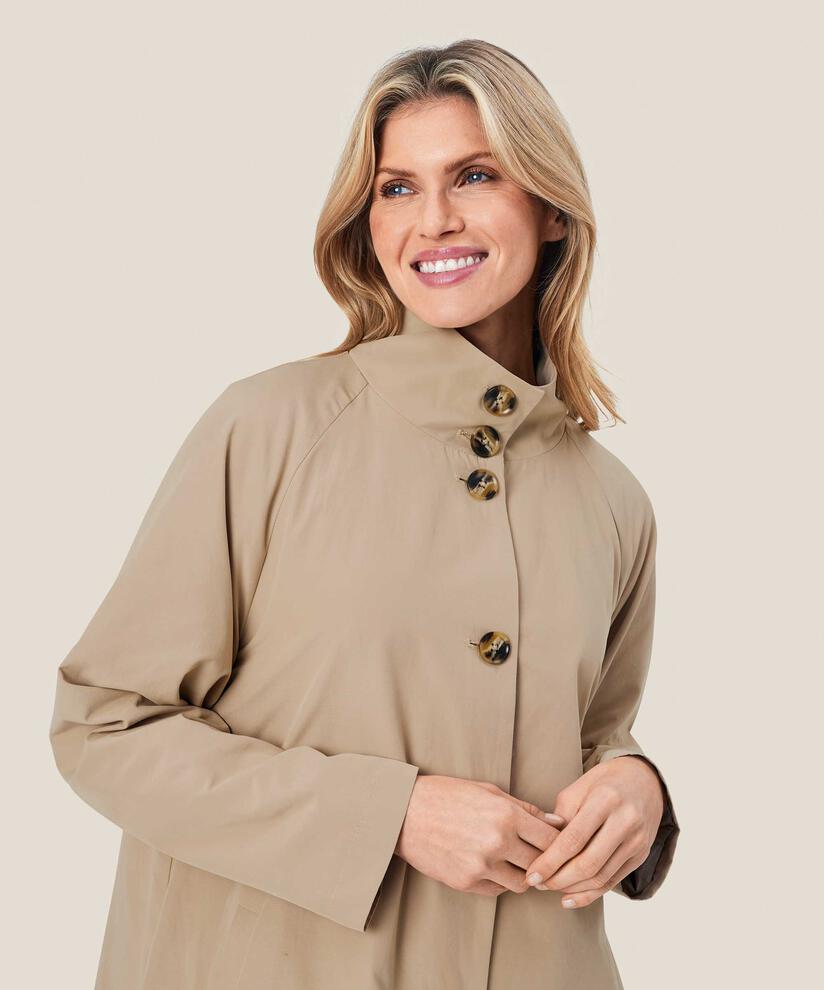 Teresa Frakke, Safari
